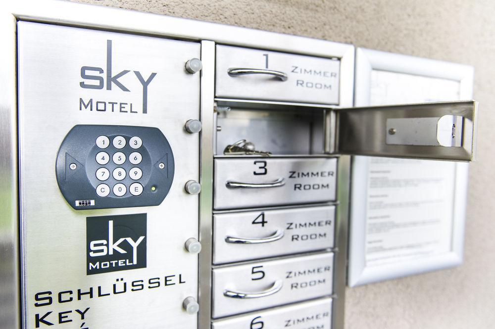 Sky Design Motel Kriessern Exterior photo